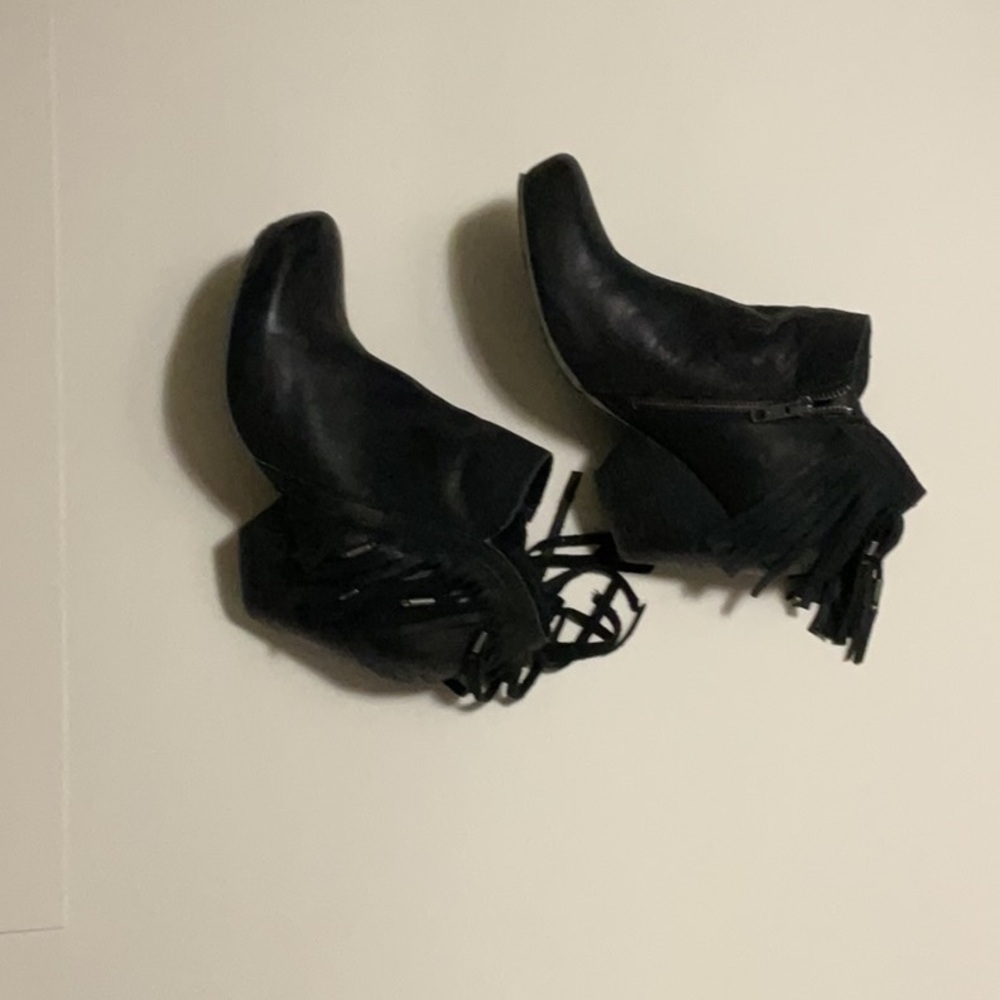 Genuine leather black women’s heels